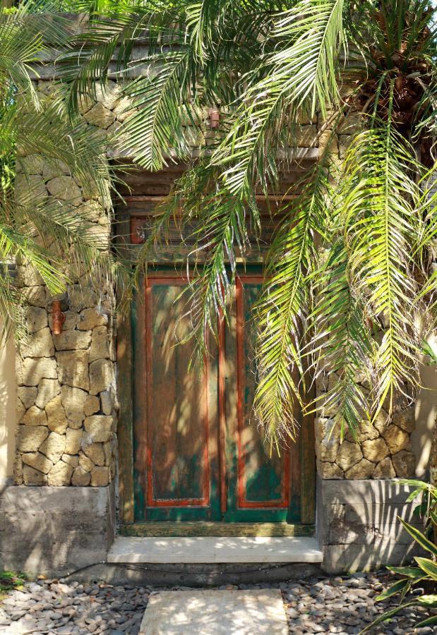 Tamu Seseh Villa Canggu Exterior foto